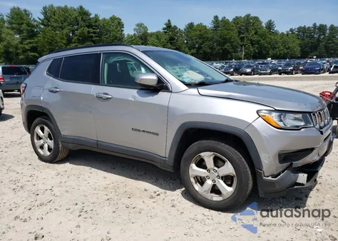 2018 Jeep Compass Latitude z USA, uszkodzony, nr VIN 3C4NJDBBXJT398606